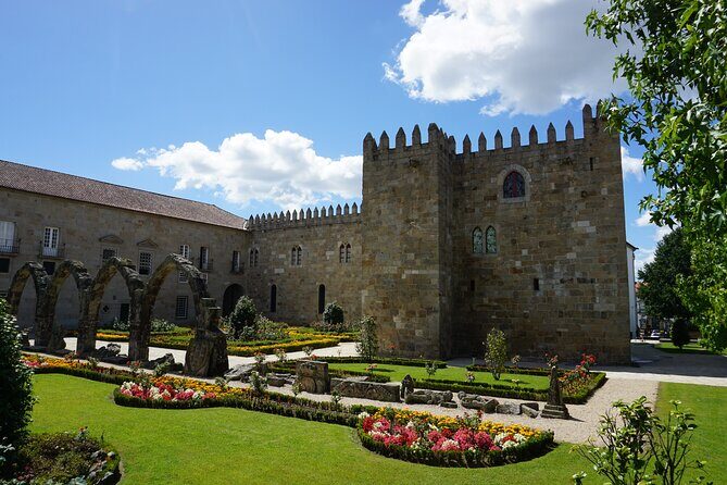 Braga & Guimarães Private Tour  Customizable Experience - FAQ