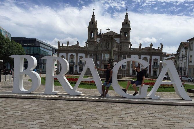 Braga & Guimarães Small Group Tour: Lunch & All Tickets Included - Who Is This Tour Best For?