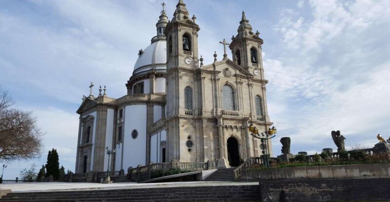 Braga Private Walking Tour - The Crown Jewel: Bom Jesus do Monte Sanctuary