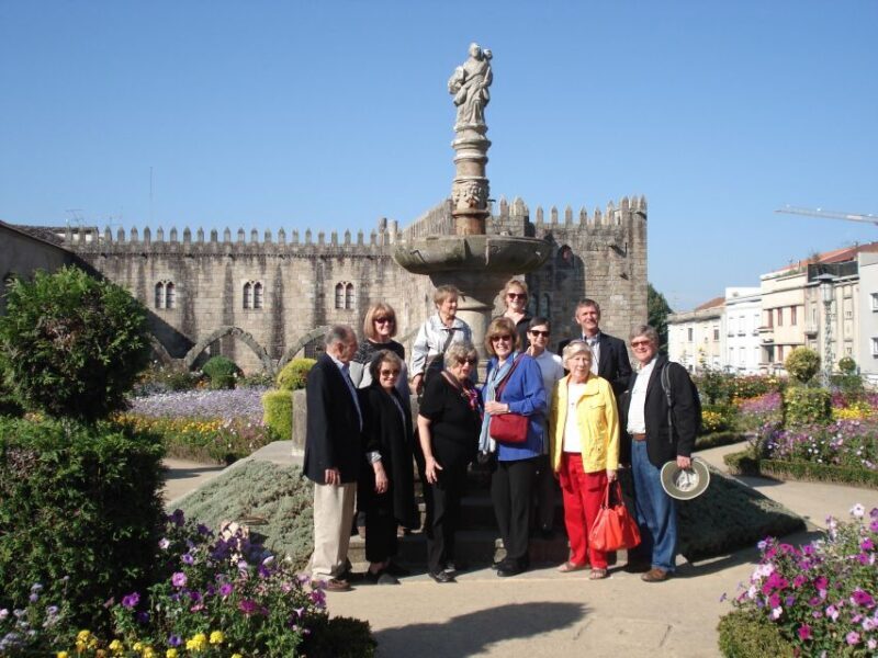 Braga Small-Group Half-Day Tour with Bom Jesus Sanctuary - Key Points