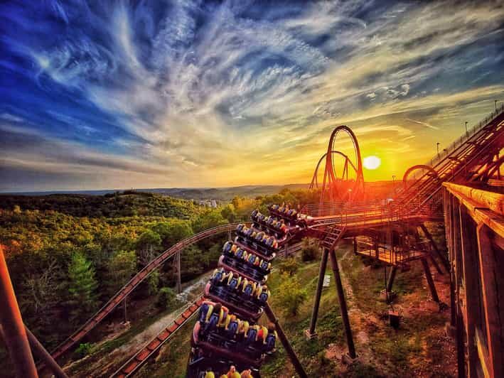Branson: 1 or 2 Day Silver Dollar City Theme Park Tickets - A Deep Dive into Silver Dollar City