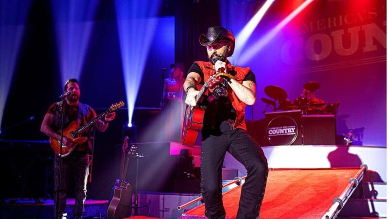 Branson: America's Top Country Hits Show - Introduction: A Two-Hour Journey Through Country Classics in Branson