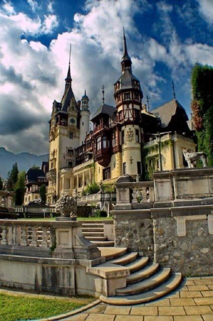 Brasov: Bran, Peles and Cantacuzino Castles Day Tour - Key Points
