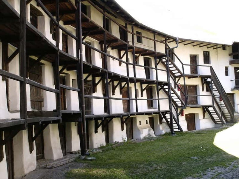 Brasov: Peles, Bran, and Prejmer Castles Day Tour - Return to Brasov