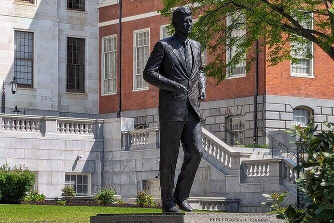 Brass and Bronze: Audio Guide to Boston's Art and Monuments - A Deep Dive into the Tour Experience