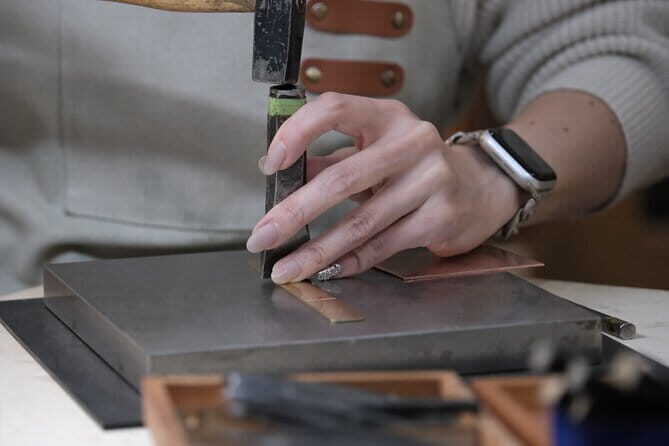 Brass Bangle Crafting with a Master Artisan in Historic Nagoya - Key Points