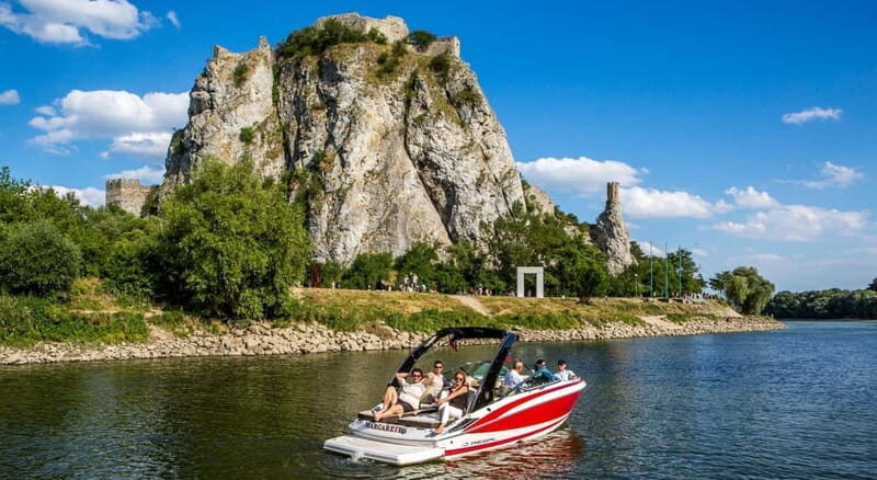 Bratislava by a Private Speedboat - An In-Depth Review of the Bratislava Speedboat Experience