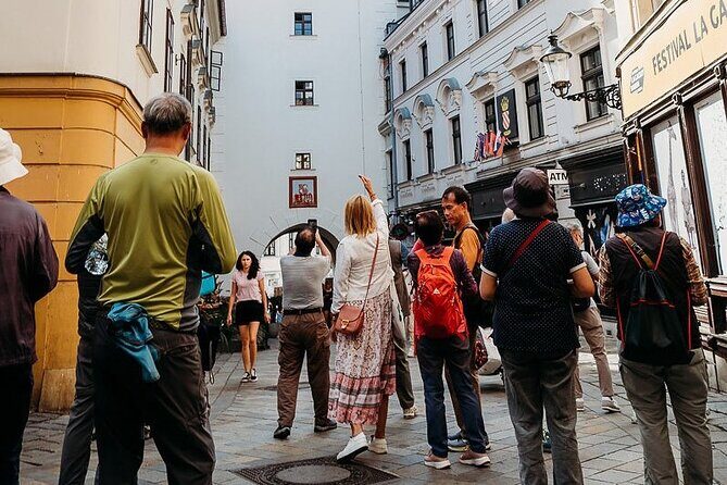 Bratislava from Vienna by bus with lunch & beer tasting - Key Points