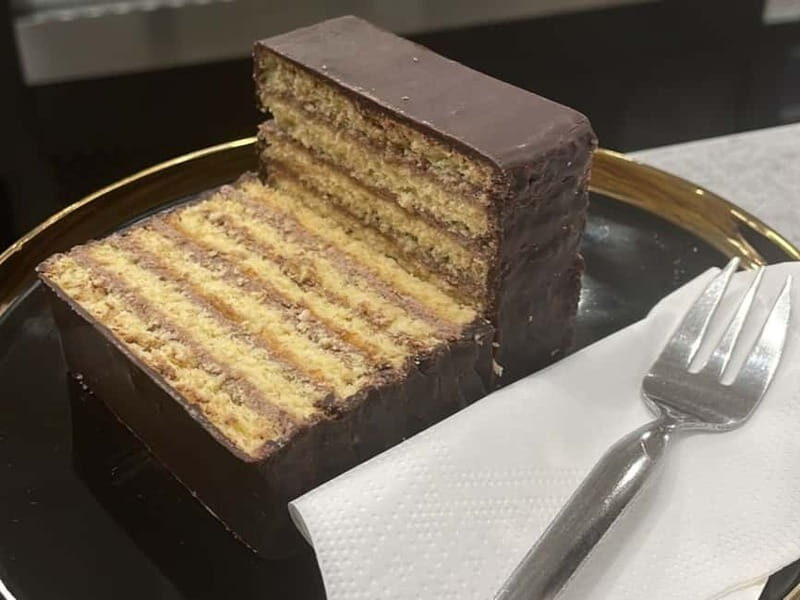Bratislava: Old Town Cake Tasting Experience - A Detailed Look at the Bratislava Old Town Cake Tasting