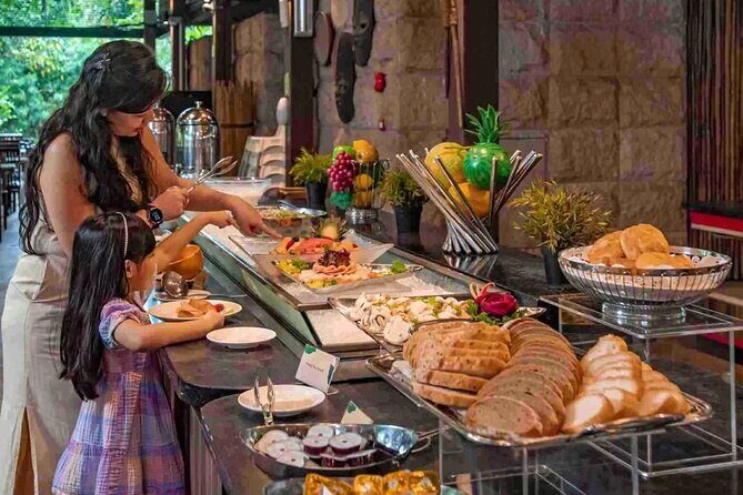 Breakfast In the Wild at Singapore Zoo Promo - The Value and Who Will Appreciate This Tour