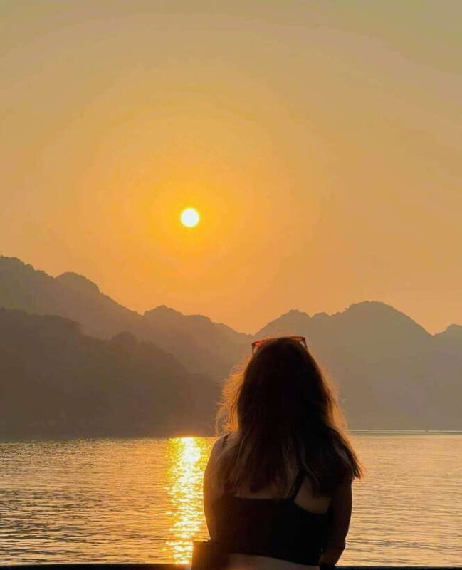Breathtaking Lan Ha Bay Sunset Tours 2025 from Cat Ba Island - Who Is This Tour For?