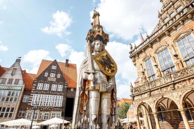 Bremen: 2-hour Best Intro Walking Tour with a Local - Exploring Bremen with a Local Guide: What to Expect