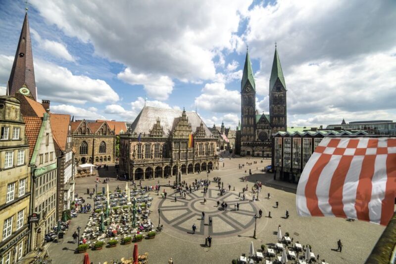 Bremen: Public Tour of the Town Hall in English - Discover Bremen’s Historic Town Hall with a Guided Tour