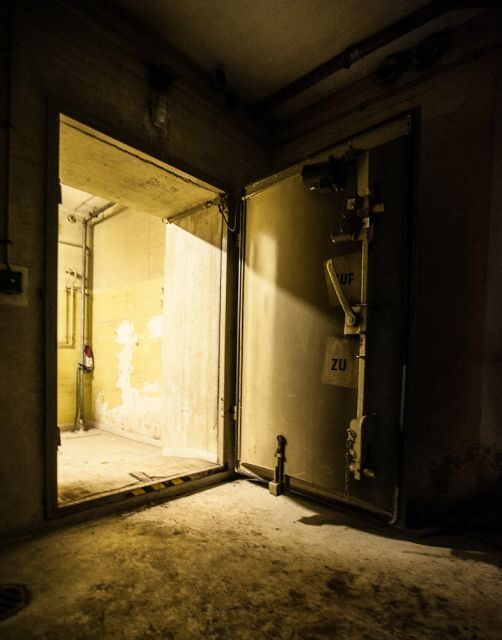 Bremen: Underground Guided Tour - A Deep Dive into Bremen’s Underground World