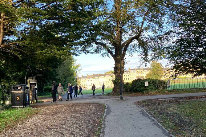 Bridgertons Filming Locations in Bath Audio Guide - Exploring Bath’s Bridgerton Filming Locations with an Audio Guide