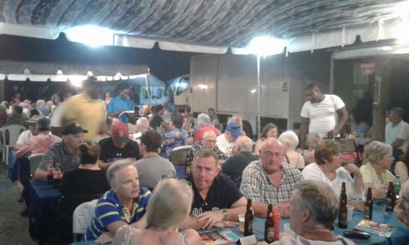 Bridgetown: Oistins reservation with drink & return transfer - Who Is This Tour Best For?