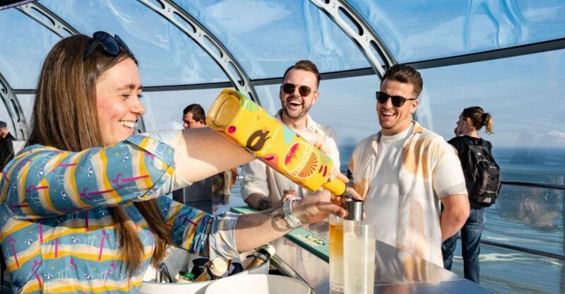 Brighton: Sky Bar i360 Entry Ticket with One Drink - Brighton: Sky Bar i360 Entry Ticket with One Drink – A Clear View of the Coast and City