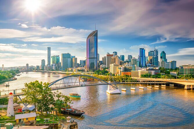 Brisbane Bar Crawl in Fortitude Valley - Experience the Brisbane Bar Crawl in Fortitude Valley