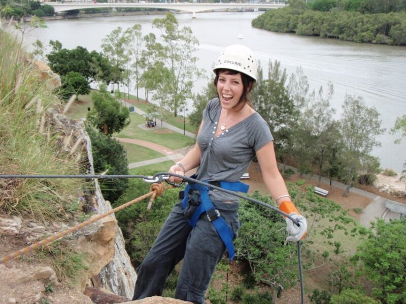 Brisbane City Twilight Abseil Adventure - Why This Experience Stands Out