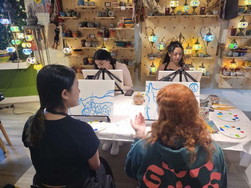 Brisbane: Paint and Sip Classes - Acrylic, Canvas & Wine - A Fun and Relaxing Artistic Night in Brisbane
