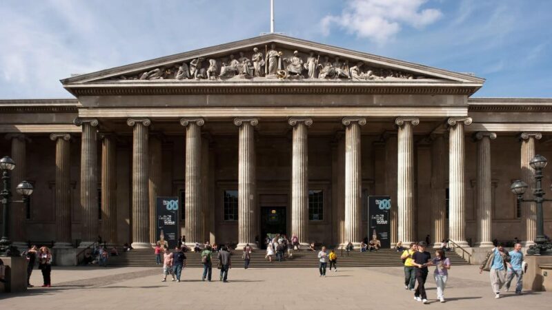 British Museum: Rosetta Stone, Sutton Hoo, Assyrian Wonders - Exploring the British Museum with a Guided Eye