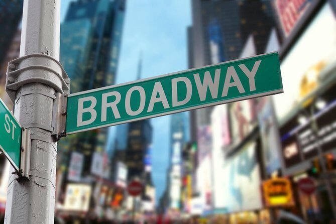 Broadway and Times Square Insider Tour with Theater Professional - Key Points