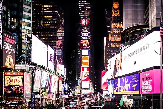 Broadway and Times Square Insider Tour with Theater Professional - FAQ