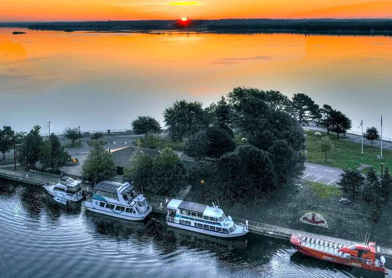 Brockville: 1000 Islands Cruise - What to Expect on the Brockville: 1000 Islands Cruise