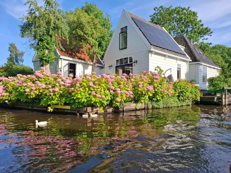 Broek in Waterland: Kayak Rental Close to Amsterdam - Who Will Love This Kayak Trip?