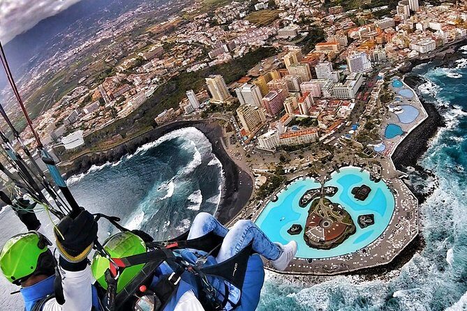 BRONZE tandem paragliding flight in South Tenerife, free pick up - What Makes This Tour Stand Out?