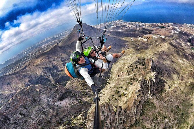 BRONZE tandem paragliding flight in South Tenerife, free pick up - FAQ