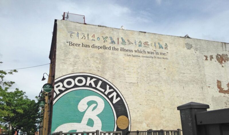 Brooklyn: 2-Hour Best of Brooklyn Walking Tour -Williamsburg - An In-Depth Look at the Williamsburg Tour Experience