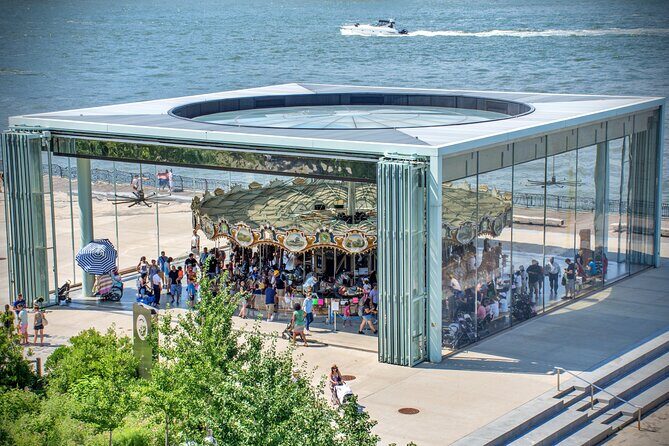 Brooklyn Bridge and Dumbo: A Self-Guided Walking Tour - Who Should Consider This Tour?