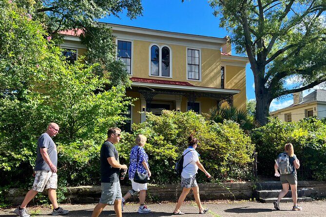 Brooklyn Social District history and pub crawl - What Travelers Can Expect