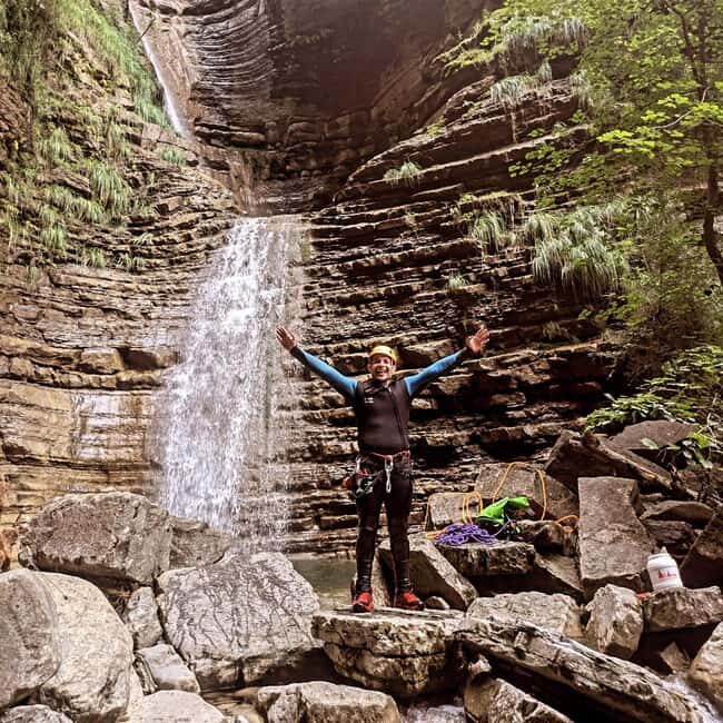 Broto: Ordesa National Park Canyoning Tour with Local Guide - The Experience in Detail