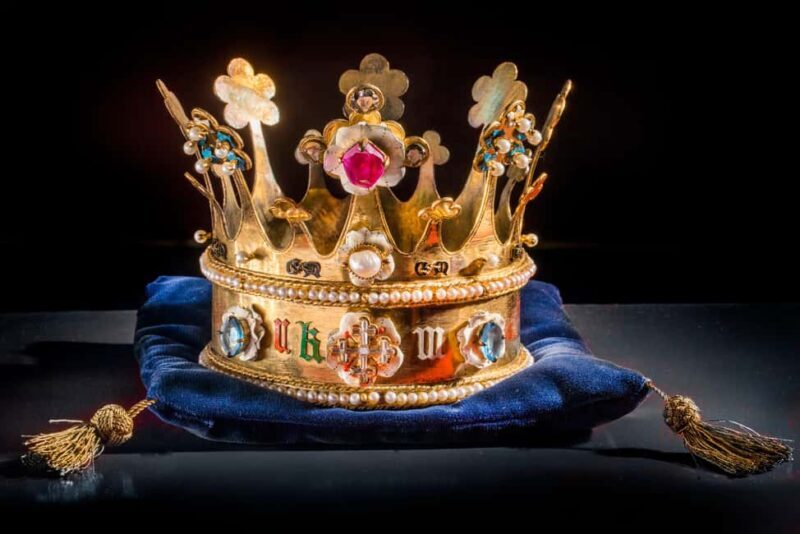 Bruges: Diamond Museum Ticket with Polishing Demonstration - Daily Diamond Polishing Demonstration