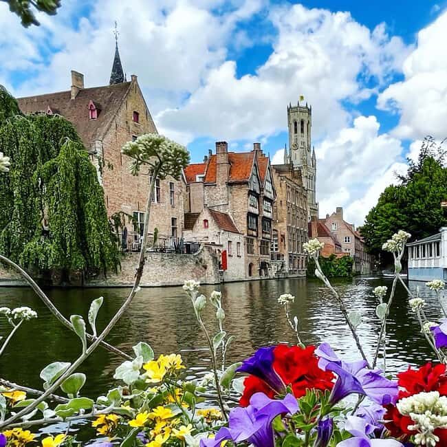 Bruges: Guided Walking Tour of the City - Exploring Bruges: Guided Walking Tour of the City