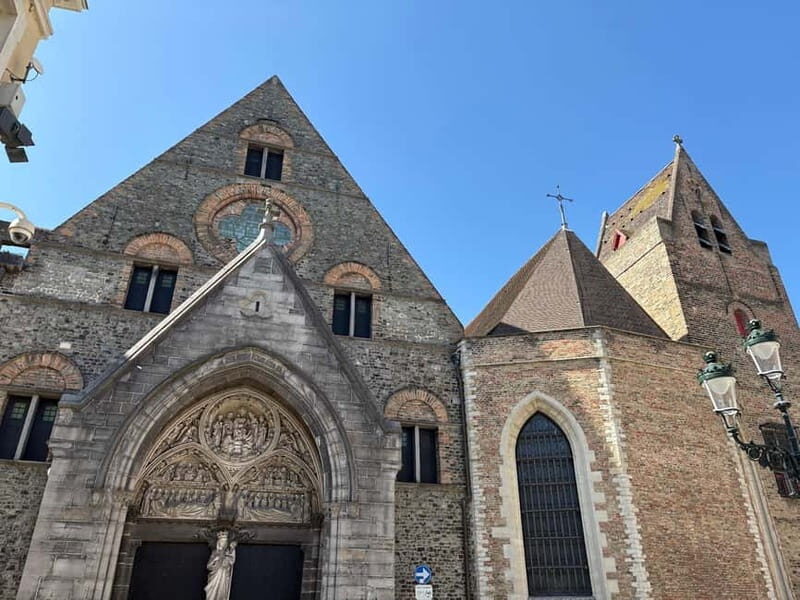 Bruges: highlights & hidden gems - private tour 2 hours - The Sum Up