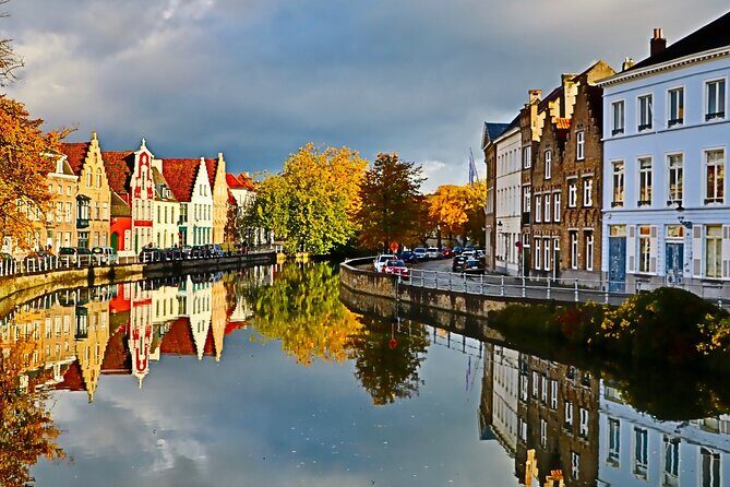 Bruges Highlights & Hidden Gems Small-group from Paris by Minivan - Who Will Love This Tour?