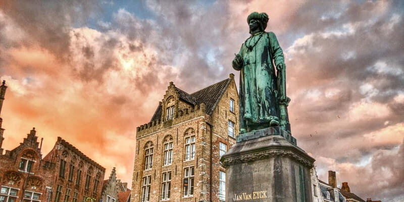 Bruges: Nightly Tales and Untold History Walking Tour - Key Points
