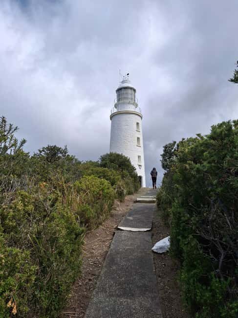 Bruny Island: Cape Bruny Lighthouse Tour - A Detailed Look at the Cape Bruny Lighthouse Tour