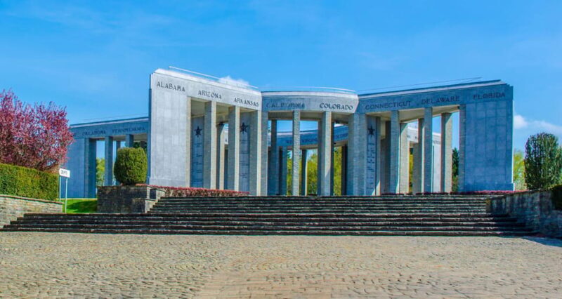 Brussels: Battle of the Bulge Day Tour with Private Guide - Key Points