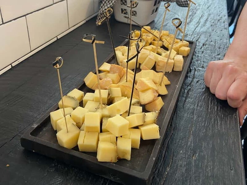 Brussels: City Center Guided Food Tour with Tastings - Why This Tour Offers Great Value