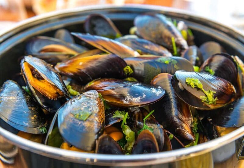 Brussels: Food Tour with Lunch, Chocolate, Beer, & Waffles - Who Will Love This Tour?