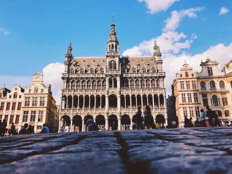 Brussels Highlights: Walking & Bus Tour with Waffle Tasting - FAQs