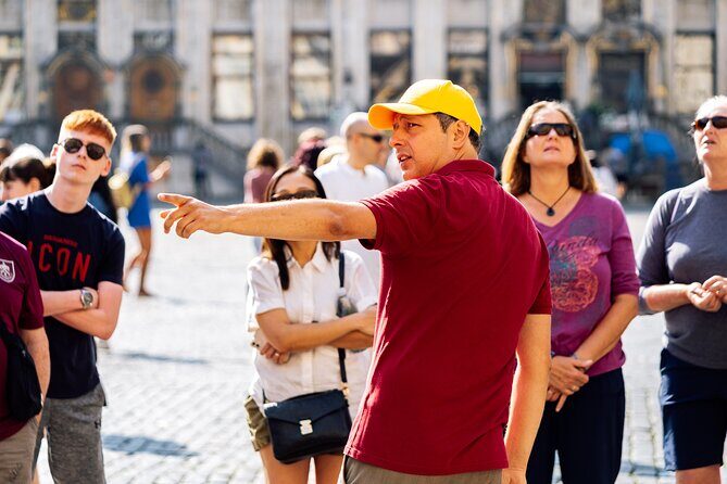 Brussels: Historical Walking Tour with Chocolate & Waffle Tasting - A Deep Dive into the Experience