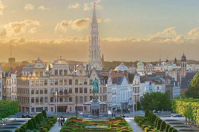 Brussels: Historical Walking Tour with Chocolate & Waffle Tasting - FAQs