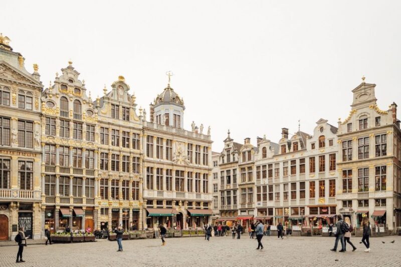 Brussels: Private City Highlights Tour in a Mercedes-Benz - FAQs