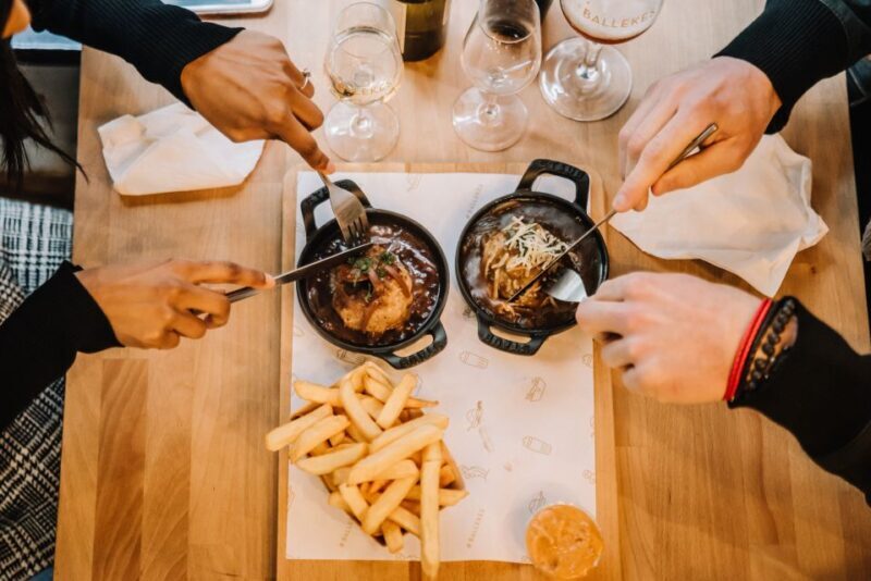 Brussels: Private Custom Walking Tour with a Local Host - FAQ