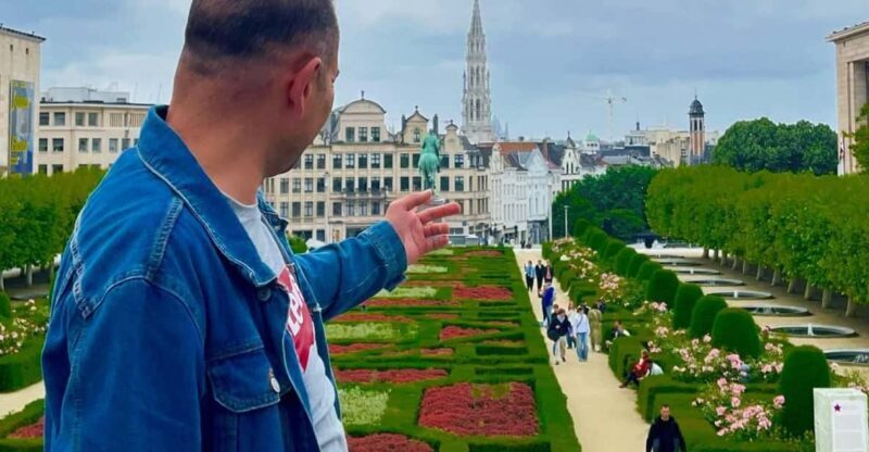 Brussels: Walking tour about Tintin and Belgian Art - Discover Brussels Through Its Art and Legends with a Guided Walking Tour